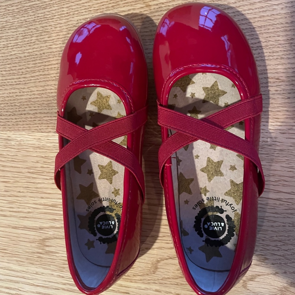 BRAND NEW Livie and Luca Ballet Flats